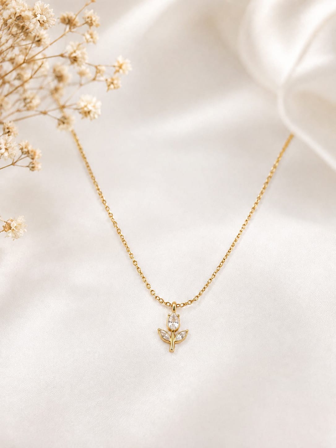 Tulip pendant